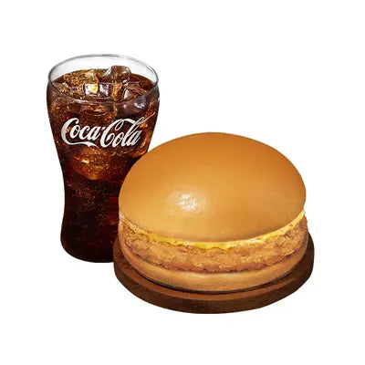 Chili Cheese Crunchy Chicken Sandwich w/ Drink